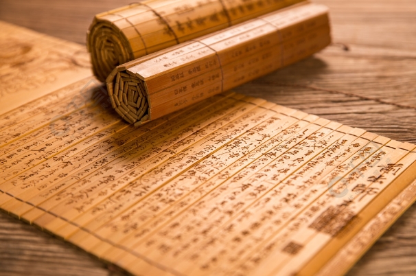 45岁梦见自己怀孕是什么意思_中年怀孕梦解